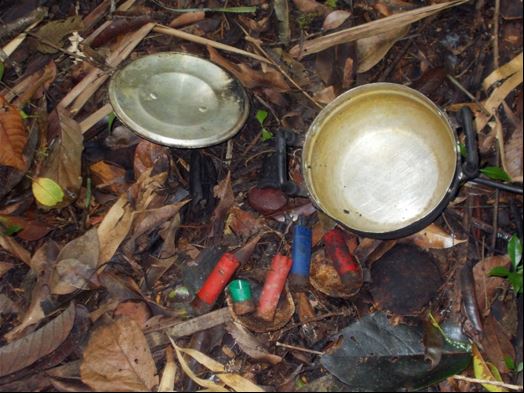 Überreste Wilderercamp